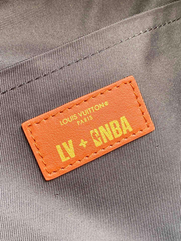 l0*is V*t0n lvxnba shoe box backpack