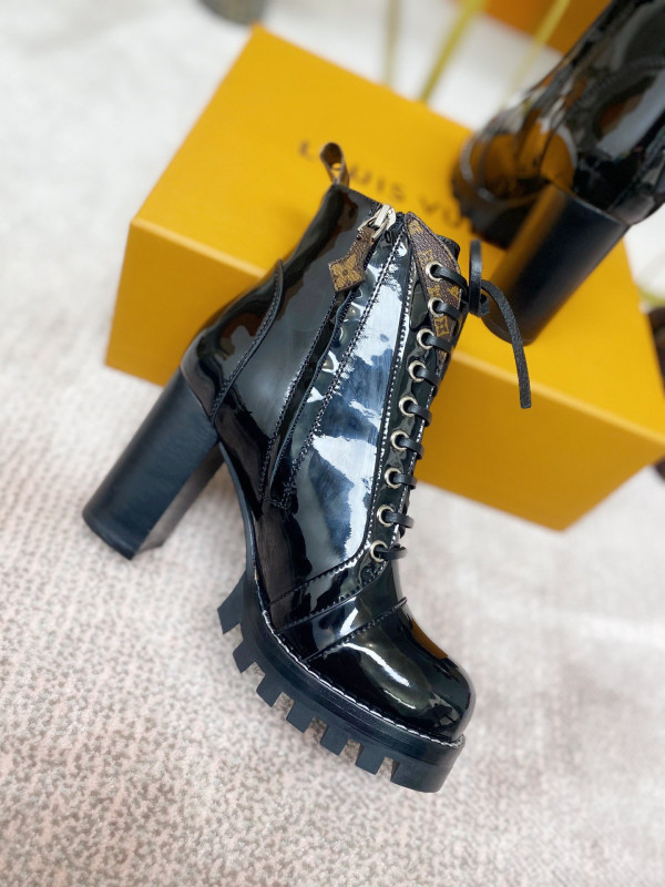 l0*is V*t0n star trail ankle boot