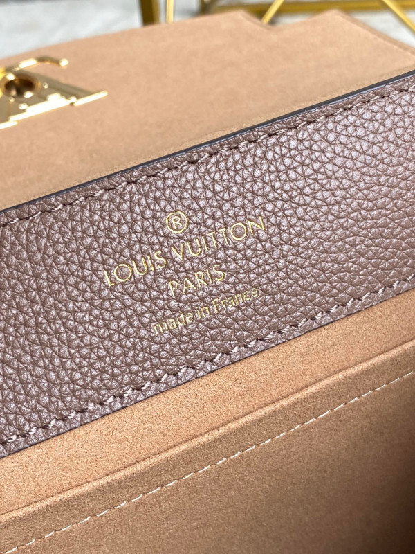 l0*is V*t0n lockme ever bb