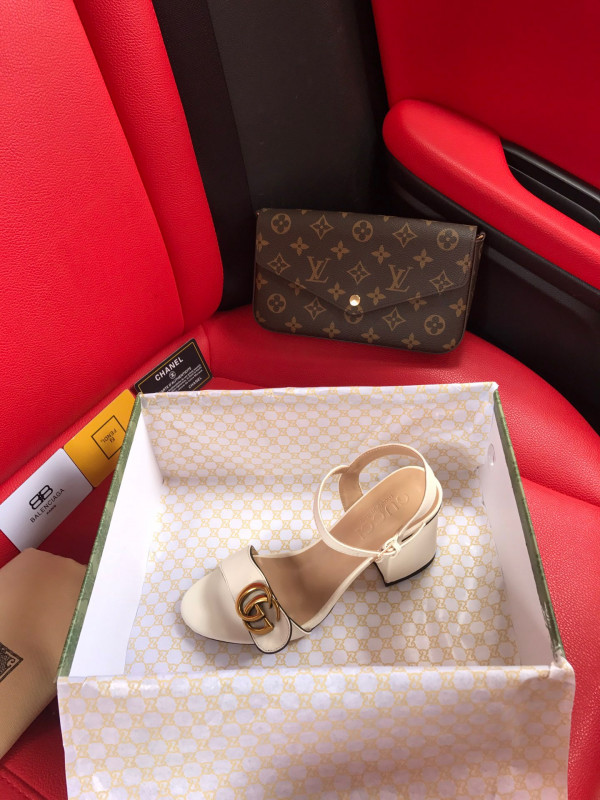 G*u*i leather mid-heel sandal