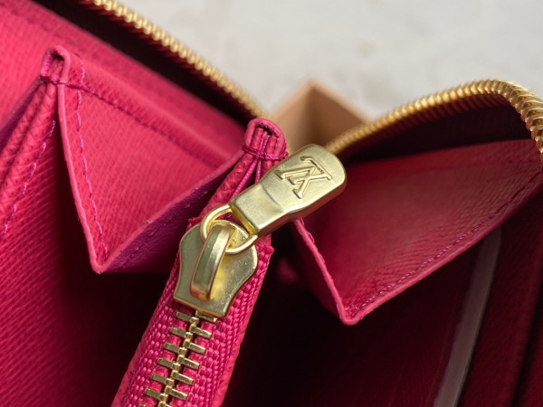 l0*is V*t0n zippy wallet