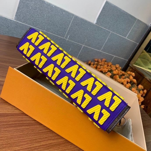 l0*is V*t0n pochette voyage mm