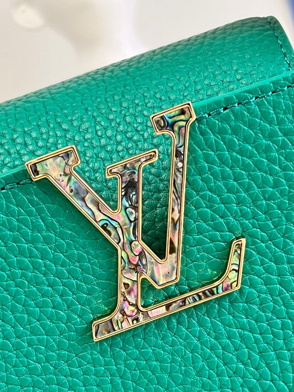 l0*is V*t0n capucines mini