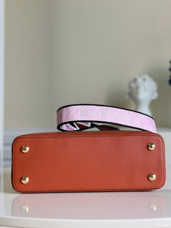 l0*is V*t0n capucines mm