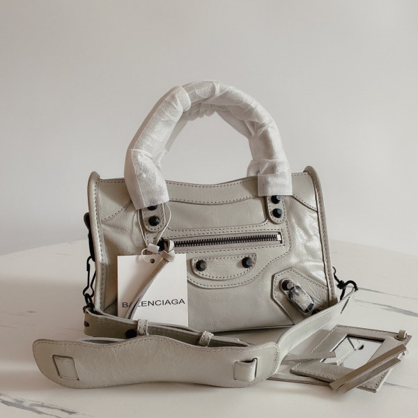 Ba*len*cia*ga classic city