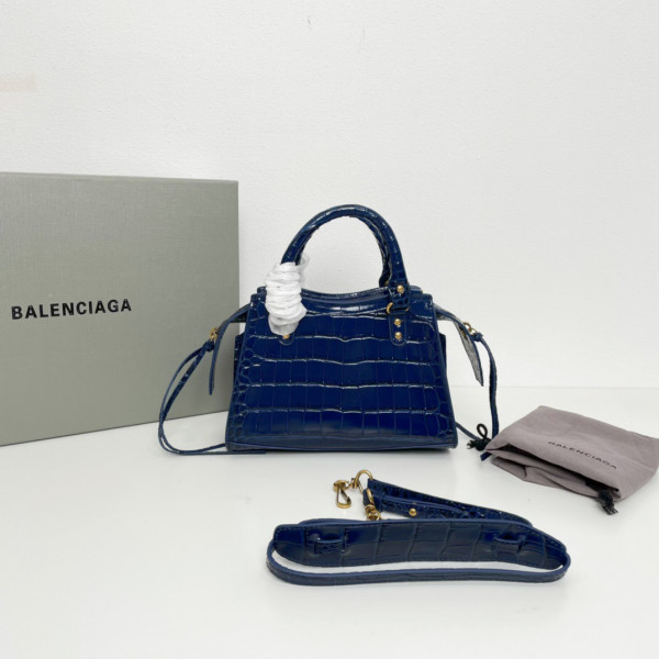 Ba*len*cia*ga neo classic mini top handle bag