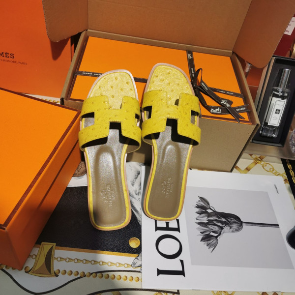 H**mes sandal
