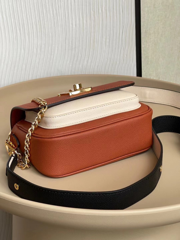 l0*is V*t0n lockme tender