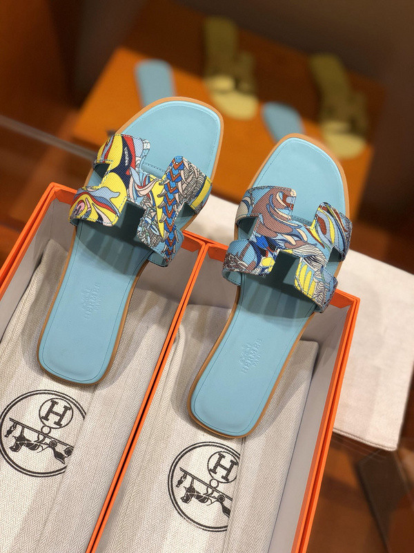 H**mes sandal