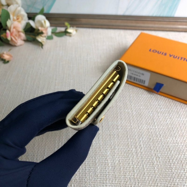 l0*is V*t0n 6 key holder