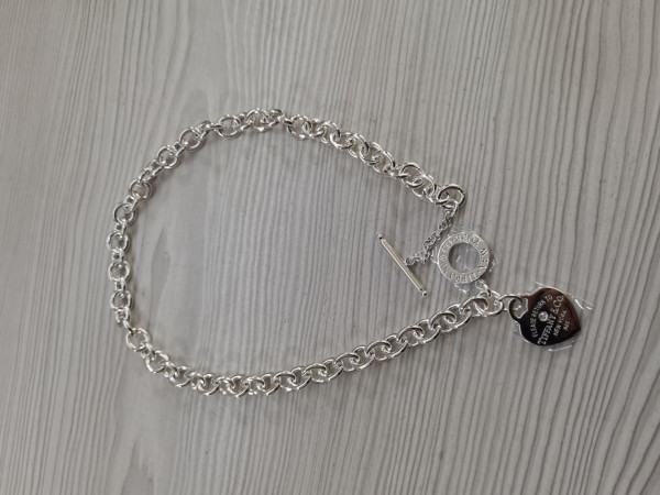 T*f*ny victoria necklace