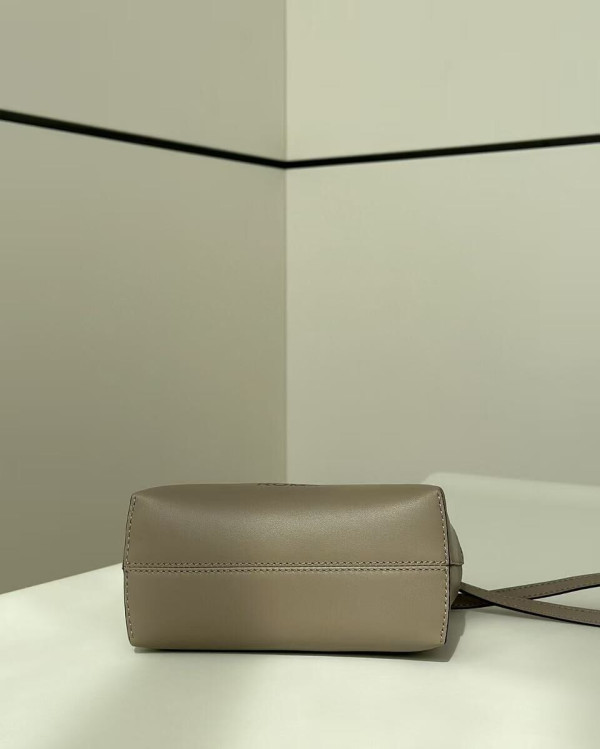 F**di by the way mini-12-9-20.5cm