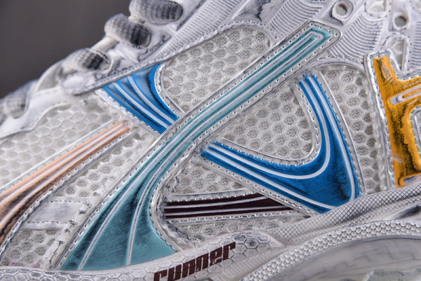 Ba*len*cia*ga runner