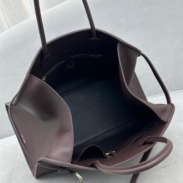 T*e R0w belt margaux