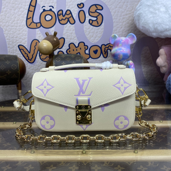 l0*is V*t0n pochette metis east west
