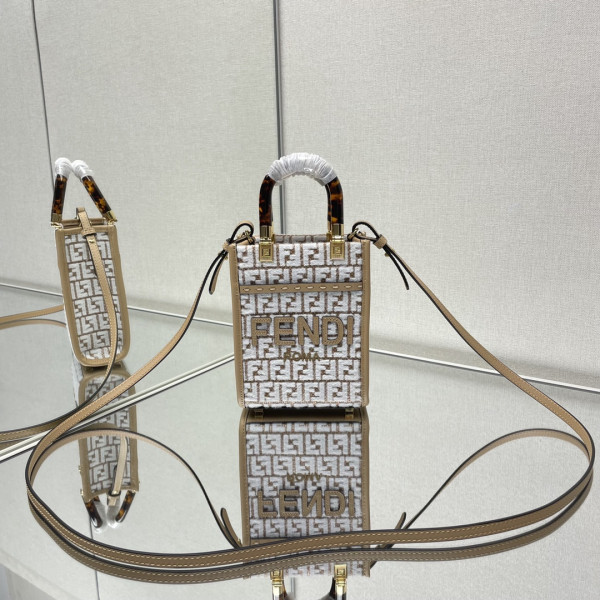 F**di mini sunshine shopper-13-18-6.5cm