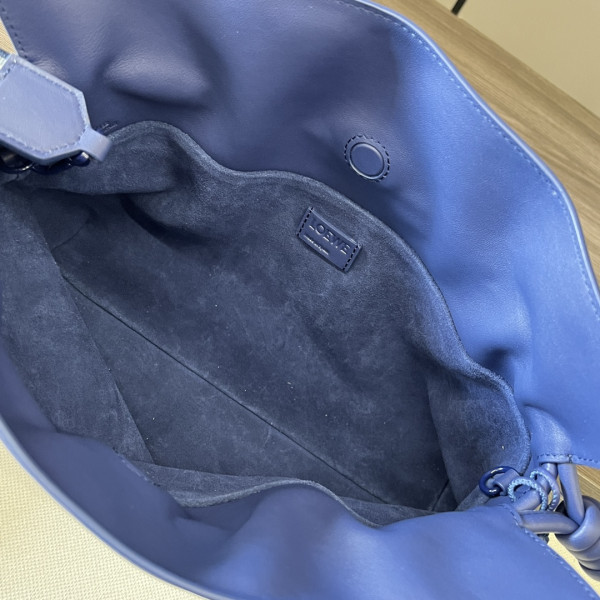 Lowee Flamenco clutch- 24.5*30*10.5cm