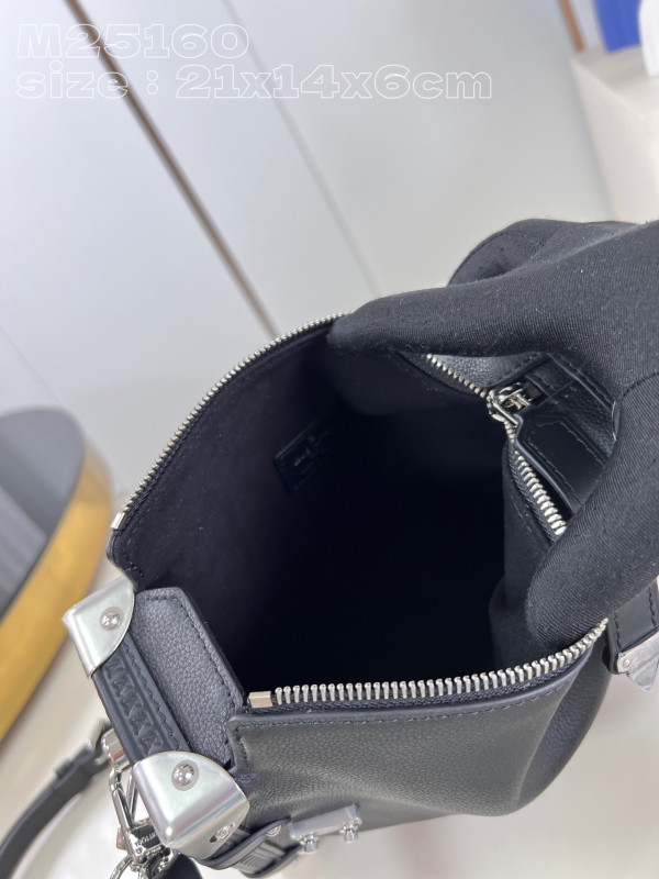 l0*is V*t0n side trunk pm-21*14*6cm