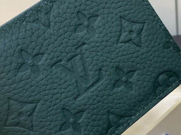 l0*is V*t0n multiple wallet-11.5*9*1.5cm