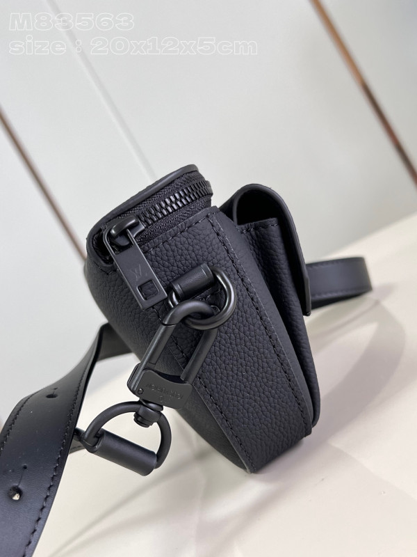 l0*is V*t0n pilot wearable wallet-20*12*5.5cm