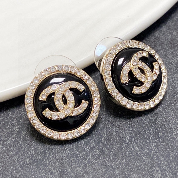 CL EARRINGS
