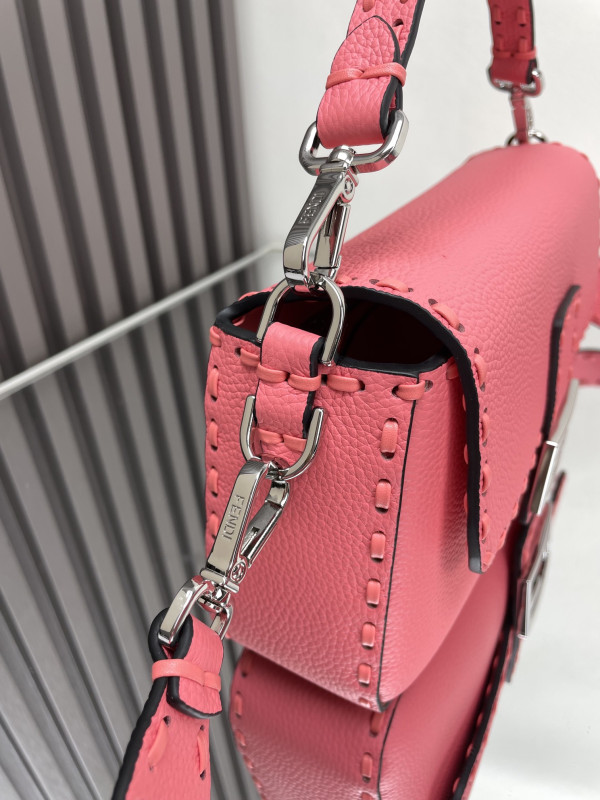 F**di baguette-26*13*6cm