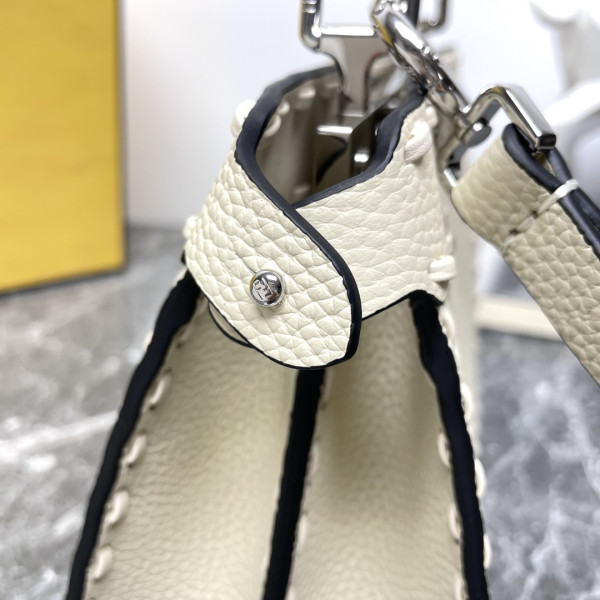 F**di peekaboo iseeu petite-20x11x15cm