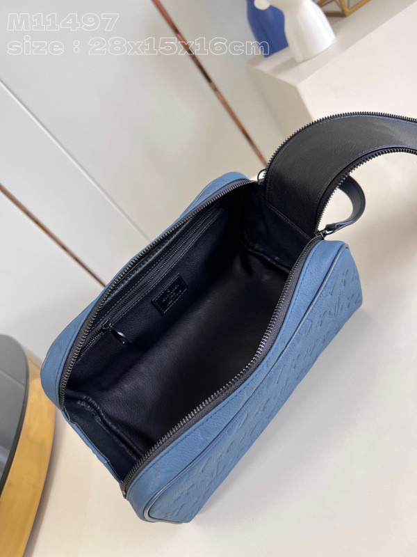 l0*is V*t0n locker dopp kit bag-23*13*12cm
