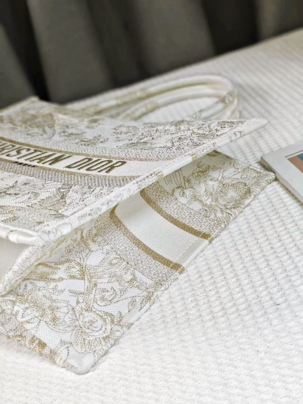 MEDIUM DIRO BOOK TOTE-36.5X27.5X16.5CM