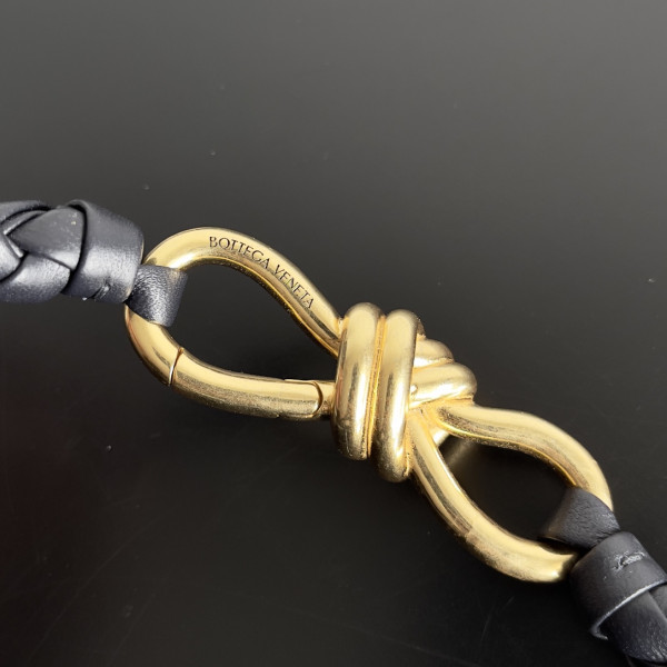 bo*te*ga Ve*ne*ta small andiamo-25*22*10.5cm