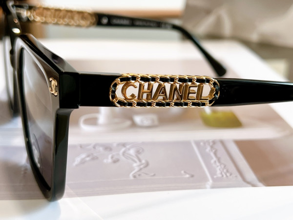 CL SUNGLASSES