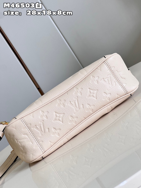 l0*is V*t0n trianon pm