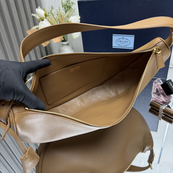 Pra*a demi-lune large shoulder bag-42*19.5*8.5cm