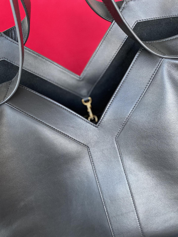 Y*L y tote in leather