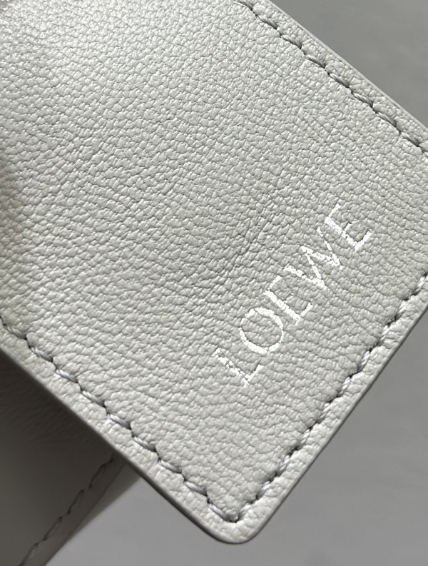 Lowee Small Puzzle Bag-24*16*10.5cm