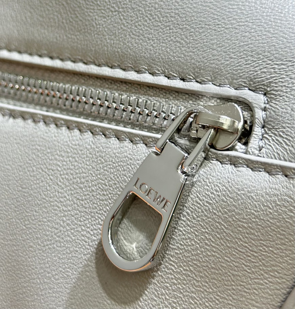 Lowee Small Puzzle Bag-24*16*10.5cm