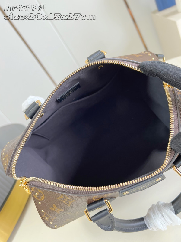 l0*is V*t0n speedy trunk 25