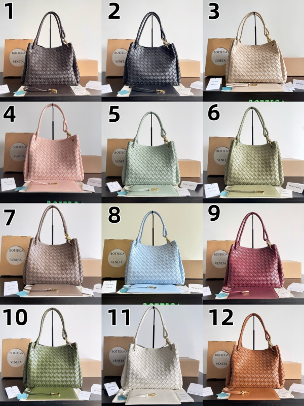 bo*te*ga Ve*ne*ta large parachute - 30*26*20cm