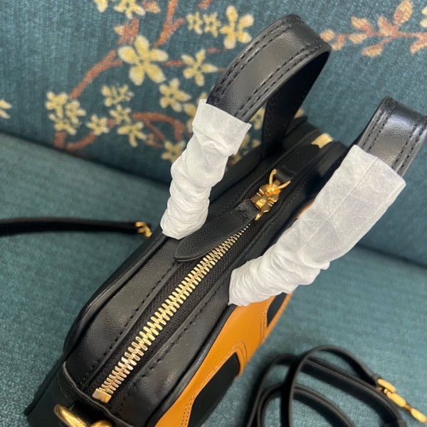 valentino garavani viva S*perstar - 23*16*8cm