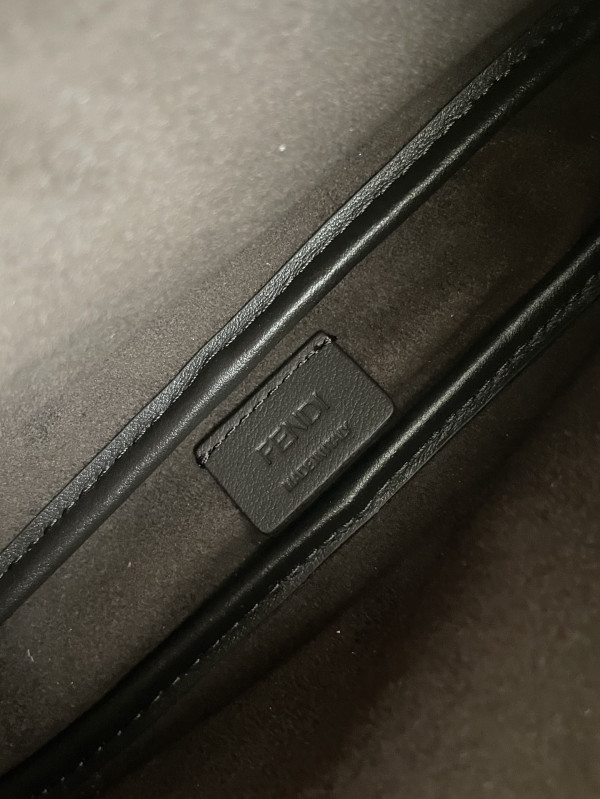 F**di simply mini - 22x4.5x13cm