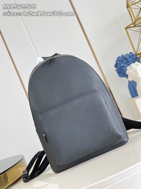 l0*is V*t0n discovery work - 42*19*32cm